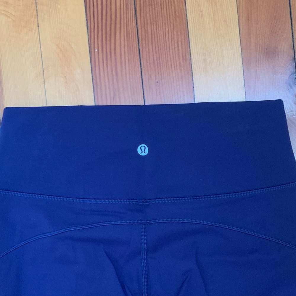 Lululemon In Movement Crop - Picture 10 of 11